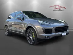Porsche Cayenne S E-Hybrid