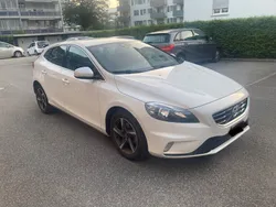Gebraucht 2015 Volvo V40 Kombi | CHF 9’000 (Guter Preis)