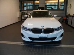 Gebraucht 2023 BMW 330e Kombi | CHF 28’900