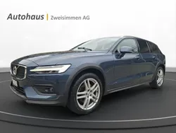 Gebraucht 2019 Volvo V60 CC Kombi | CHF 26’880 (Fairer Preis)