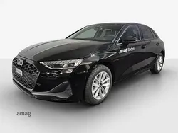Mythosschwarz metallic Gebraucht 2025 Audi A3 Sportback Attraction Limousine | CHF 34’980 (Guter Preis)