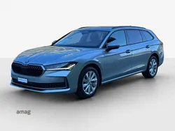 Pebble silber, metallic Gebraucht 2024 Skoda Superb Selection Kombi | CHF 36’900 (Guter Preis)