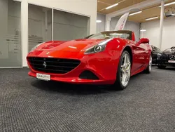 Rot Gebraucht 2015 Ferrari California Cabrio | CHF 139’900 (Teuer)