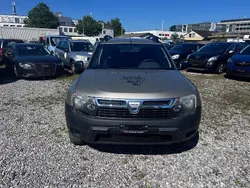 Gebraucht 2011 Dacia Duster Lauréate SUV | CHF 3’800 (Guter Preis)