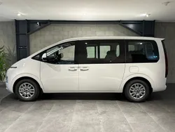 Neu 2025 Hyundai Staria Van | CHF 49’990 (Superpreis)