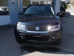 Gebraucht 2009 Suzuki Grand Vitara GL SUV | CHF 7’990 (Teuer)