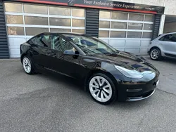 Gebraucht 2022 Tesla Model 3 Long Range Limousine | CHF 21’700 (Guter Preis)