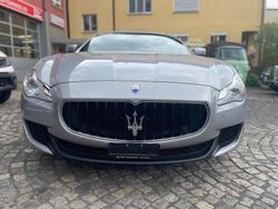 Grau Gebraucht 2015 Maserati Quattroporte Limousine | CHF 32’500 (Etwas zu teuer)