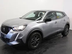 Grau Gebraucht 2023 Peugeot 2008 Active SUV | CHF 18’500 (Guter Preis)