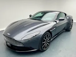 Grau Gebraucht 2022 Aston Martin DB11 Coupé | CHF 158’900 (Guter Preis)