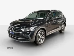 Deepblack perleffekt Gebraucht 2020 VW Tiguan Life SUV | CHF 29’900 (Superpreis)