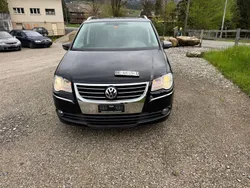 Gebraucht 2010 VW Touran Highline Van / Kleinbus | CHF 1’499 (Superpreis)