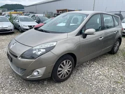 Gebraucht 2011 Renault Grand Scénic III Expression Van / Kleinbus | CHF 1’500 (Etwas zu teuer)