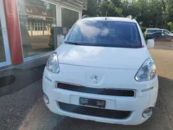 Gebraucht 2013 Peugeot Partner Outdoor Van / Kleinbus | CHF 7’800 (Teuer)