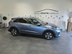 Blau Gebraucht 2021 Kia Niro SUV | CHF 18’900 (Guter Preis)