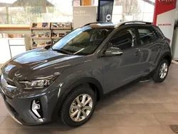 Gebraucht 2023 Kia Stonic SUV | CHF 23’500 (Etwas zu teuer)