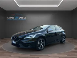 Gebraucht 2018 Volvo V40 R-Design Momentum Kombi | CHF 12’900 (Etwas zu teuer)