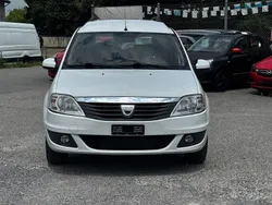 Gebraucht 2011 Dacia Logan Lauréate Limousine | CHF 2’800