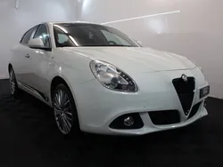 Gebraucht 2014 Alfa Romeo Giulietta Distinctive Kleinwagen | CHF 6’499 (Fairer Preis)