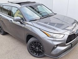 Gebraucht 2024 Toyota Highlander Premium SUV | CHF 69’990 (Etwas zu teuer)