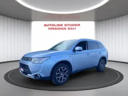 Gebraucht 2015 Mitsubishi Outlander P-HEV SUV | CHF 10’000 (Fairer Preis)