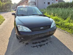 Gebraucht 2001 Ford Mondeo Ghia | CHF 700