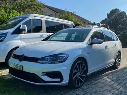Gebraucht 2017 VW Golf VII R Kombi | CHF 19’500 (Superpreis)