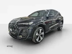 Mythosschwarz metallic Gebraucht 2025 Audi Q5 Comfort SUV | CHF 77’980