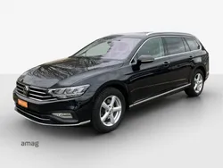 Deepblack perleffekt Gebraucht 2023 VW Passat Elegance Kombi | CHF 28’990 (Guter Preis)
