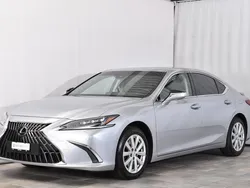 Silber Gebraucht 2024 Lexus ES300H Limousine | CHF 53’290 (Guter Preis)