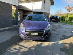 Gebraucht 2015 Peugeot 208 Active Kleinwagen | CHF 5’990 (Guter Preis)
