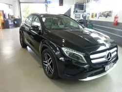 Schwarz Gebraucht 2017 Mercedes GLA220 Style SUV | CHF 17’600