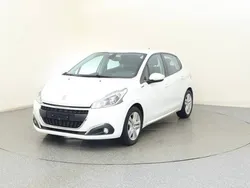 Gebraucht 2018 Peugeot 208 Signature Sky Kleinwagen | CHF 6’999 (Fairer Preis)
