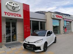 Weiss Neu 2025 Toyota Yaris Sport Limousine | CHF 47’390 (Guter Preis)