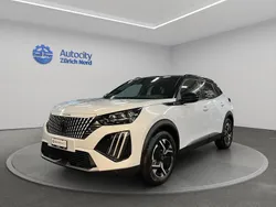 Weiss Gebraucht 2024 Peugeot e-2008 GT SUV | CHF 28’990 (Superpreis)