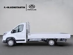 Maxus V90