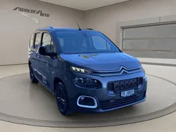 Grau Gebraucht 2024 Citroën Berlingo Van / Kleinbus | CHF 32’900 (Guter Preis)