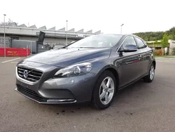 Gebraucht 2014 Volvo V40 Momentum Kombi | CHF 11’922 (Fairer Preis)
