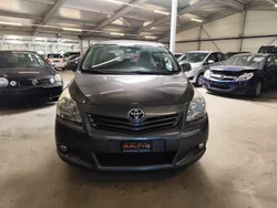 Gebraucht 2010 Toyota Verso Luna Van / Kleinbus | CHF 7’900 (Etwas zu teuer)