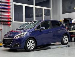 Gebraucht 2015 Peugeot 208 Access Kleinwagen | CHF 4’799 (Guter Preis)