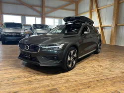 Gebraucht 2021 Volvo V60 CC Kombi | CHF 29’500 (Fairer Preis)