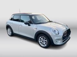 Gebraucht 2017 Mini Cooper Kleinwagen | CHF 12’700 (Superpreis)