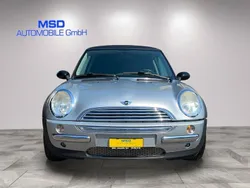 Silber Gebraucht 2004 Mini Cooper Kleinwagen | CHF 3’500 (Teuer)