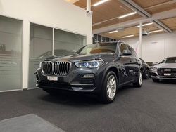 Grau Gebraucht 2020 BMW X5 Sport Line SUV | CHF 47’900 (Etwas zu teuer)