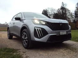Neu 2024 Peugeot 2008 Active SUV | CHF 22’300 (Fairer Preis)