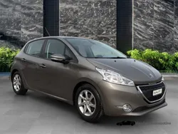 Gebraucht 2012 Peugeot 208 Active Kleinwagen | CHF 4’900 (Guter Preis)