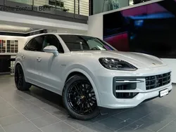 Neu 2024 Porsche Cayenne S E-Hybrid SUV | CHF 145’300 (Guter Preis)