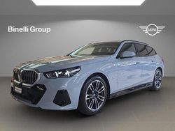 Grau Gebraucht 2024 BMW 520 M Sport Kombi | CHF 57’900 (Teuer)