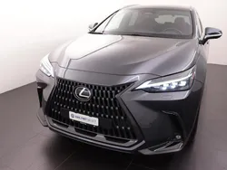 Grau Gebraucht 2023 Lexus NX450h+ SUV | CHF 61’830 (Guter Preis)
