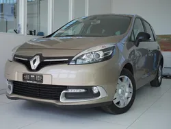 Gebraucht 2016 Renault Scénic III LIMITED Van / Kleinbus | CHF 4’950 (Guter Preis)